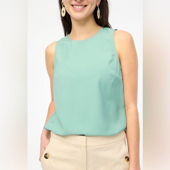 NWT J Crew Large Tank Eucalyptus Green 1/4 Button Up Back. Large - Picture 3 of 10